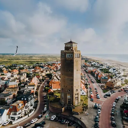 Apartment 't Schelpje With Free Parking