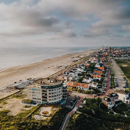 't Schelpje With Free Parking Zandvoort
