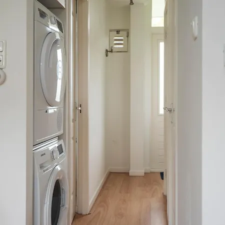 Apartment 't Schelpje With Free Parking