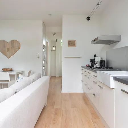 't Schelpje With Free Parking