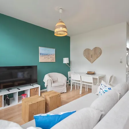 't Schelpje With Free Parking *