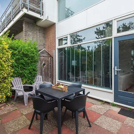 公寓 't Schelpje With Free Parking *