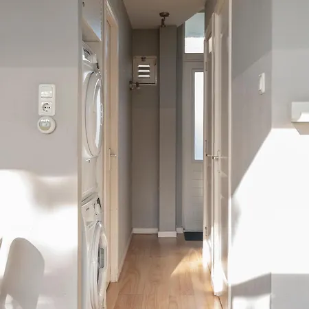 't Schelpje With Free Parking Διαμέρισμα *