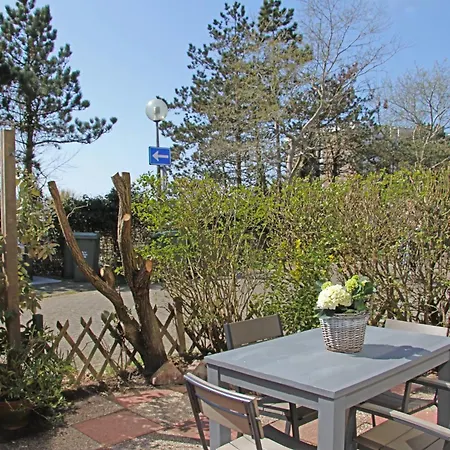 't Schelpje With Free Parking *