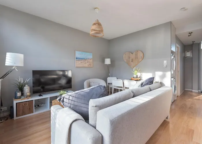 아파트 't Schelpje With Free Parking 잔드보르트