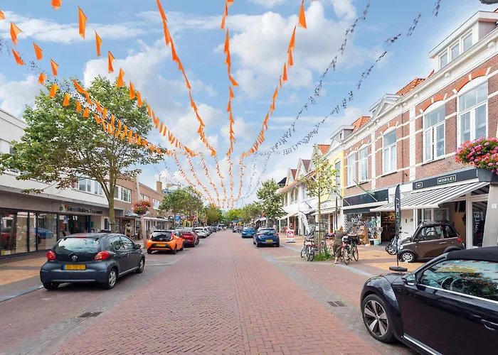 't Schelpje With Free Parking * 잔드보르트