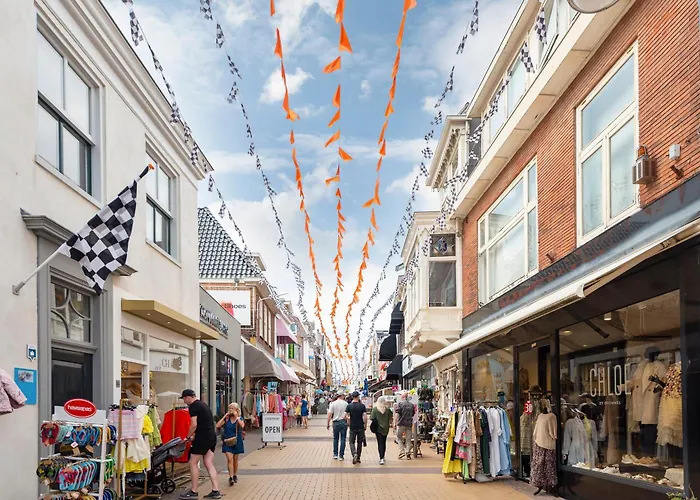 't Schelpje With Free Parking *