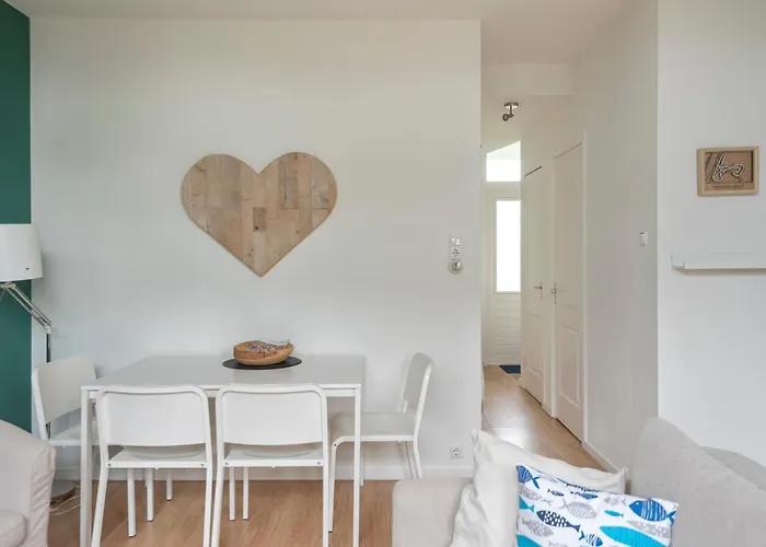 't Schelpje With Free Parking 아파트 잔드보르트