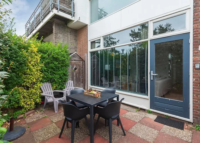 아파트 't Schelpje With Free Parking *