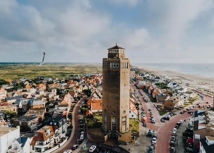 't Schelpje With Free Parking 잔드보르트